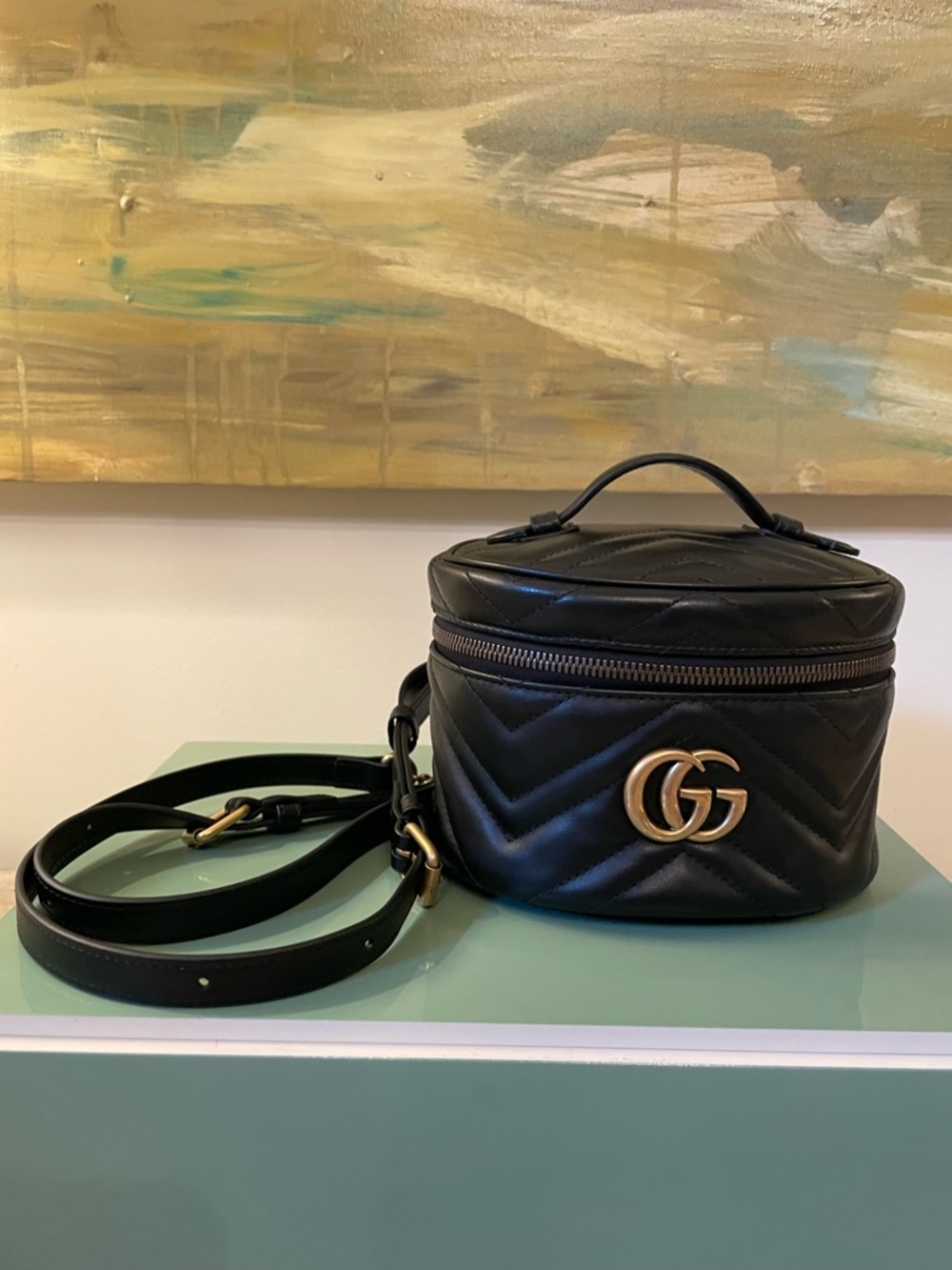 Gucci Black Lion Trap Chevron Leather Vanity backpack EUC Receipt and COA